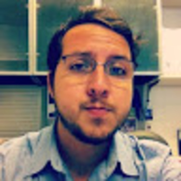 Meet your Posher, Javier - Picture 1 of 1